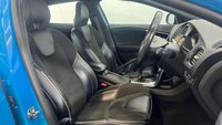 USED 2016 16 VOLVO V40 2.0 D2 R-DESIGN 5d 118 BHP 