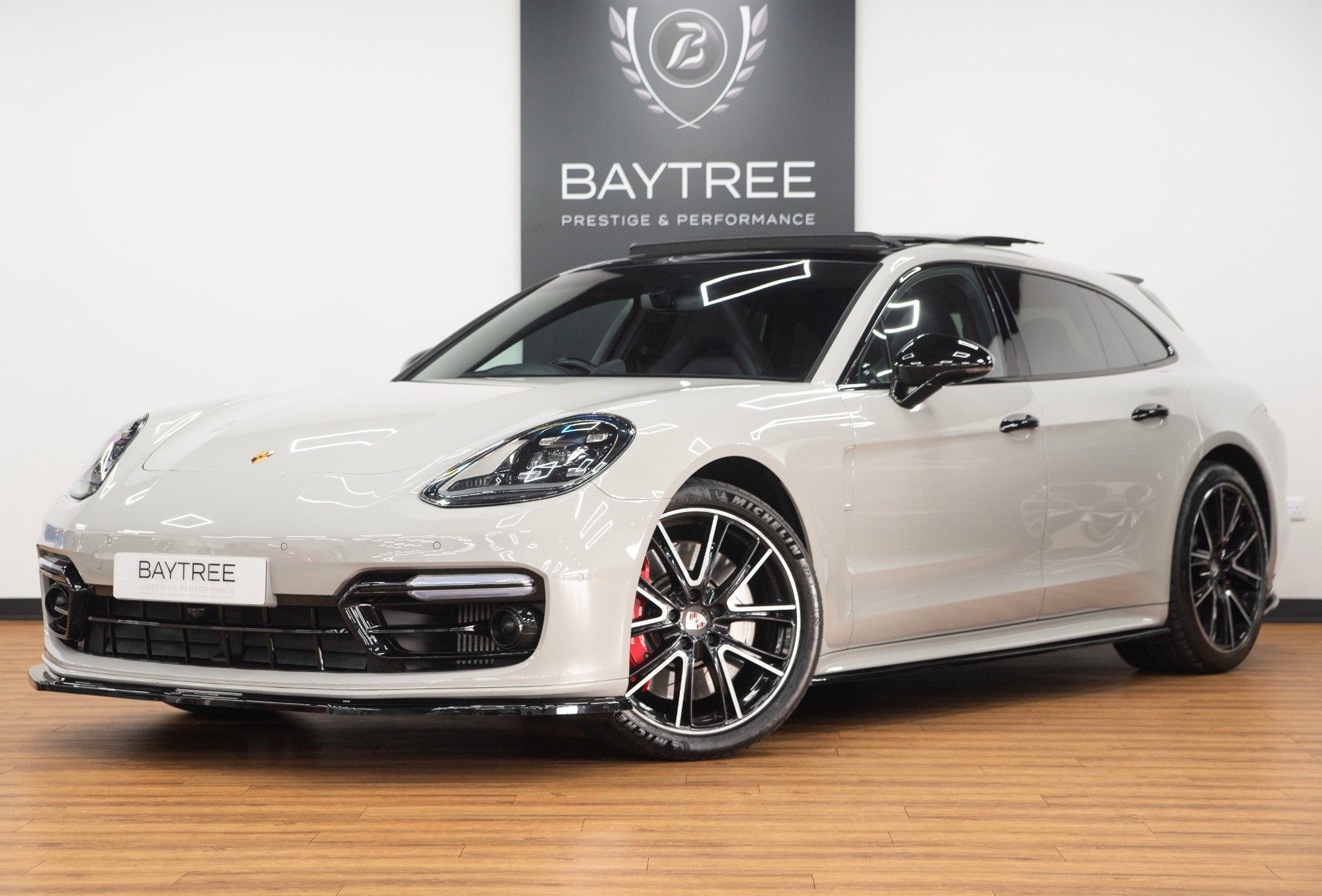 USED 2019 PORSCHE PANAMERA 4.0 TURBO SPORT TURISMO PDK 
