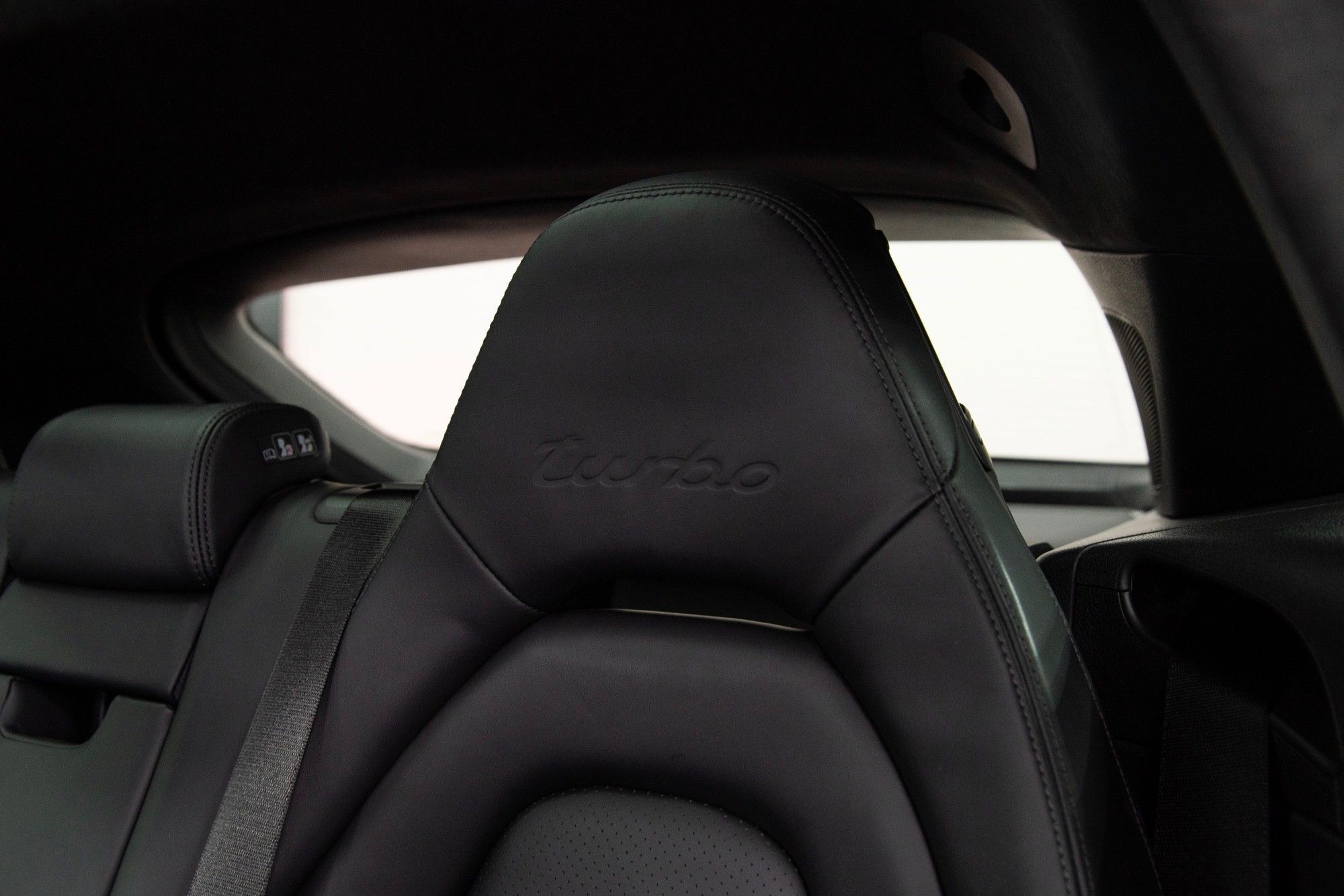 USED 2019 PORSCHE PANAMERA 4.0 TURBO SPORT TURISMO PDK 