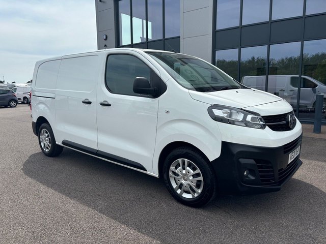 2021 21 Vauxhall Vivaro 1.5 2900 DYNAMIC 102PS AIRCON