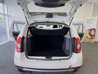USED 2014 14 DACIA DUSTER 1.5 LAUREATE DCI 5d 107 BHP RADIO SERVICE HISTORY