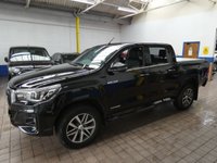 USED 2019 69 TOYOTA HI-LUX 2.4 INVINCIBLE X 4WD D-4D DCB 147 BHP 5 SEATS SAT NAV LEATHER HEATED SEATS REAR VIEW CAMERA CRUISE CONTROL PARKING SENSORS SPORT DECK LOAD LINER TOW BAR 1 OWNER SERVICE HISTORY
