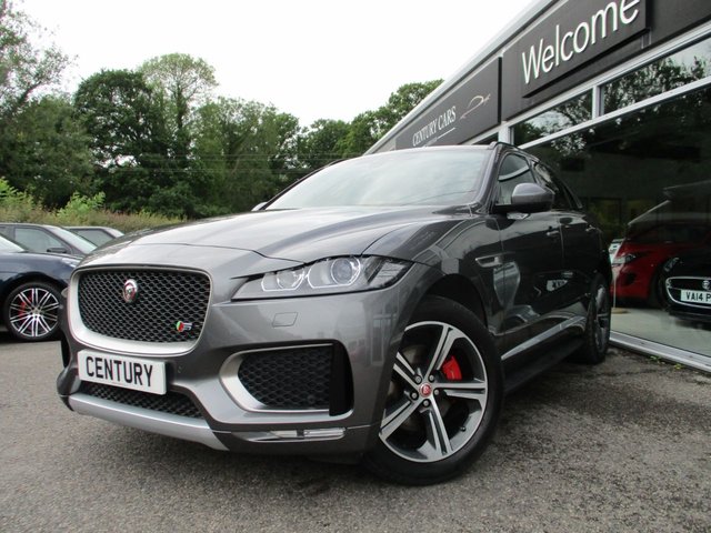 2017 F Jaguar F-Pace 3.0 V6 S AWD 5d 296 BHP
