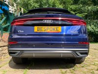 USED 2019 19 AUDI Q8 3.0 TDI QUATTRO S LINE MHEV 5d 282 BHP BIG SPEC 2019 AUDI A8 5O QUATTRO TDI AUTOMATIC - 22 INCH ALLOYS - 1/2 LEATHER ALCANTARA S-LINE EMBOSSED SPORTS SEATS - 2 FORMER KEEPERS - SERVICE HISTORY - i-COCKPIT