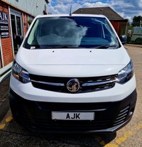 USED 2020 70 VAUXHALL VIVARO 1.5 L2H1 2900 DYNAMIC S/S 101 BHP EURO 6 ULEZ COMPLIANT
