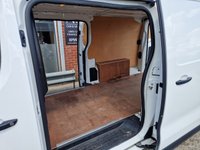 USED 2020 70 VAUXHALL VIVARO 1.5 L2H1 2900 DYNAMIC S/S 101 BHP EURO 6 ULEZ COMPLIANT