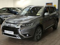 USED 2020 20 MITSUBISHI OUTLANDER 2.0 EXCEED 5d 148 BHP STUNNING EXAMPLE 7 SEATS SAT NAV LEATHER HEATED SEATS REAR VIEW CAMERA CRUISE CONTROL PARKING SENSORS GENUINE LOW MILES 1 OWNER SERVICE HISTORY