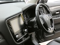 USED 2020 20 MITSUBISHI OUTLANDER 2.0 EXCEED 5d 148 BHP STUNNING EXAMPLE 7 SEATS SAT NAV LEATHER HEATED SEATS REAR VIEW CAMERA CRUISE CONTROL PARKING SENSORS GENUINE LOW MILES 1 OWNER SERVICE HISTORY