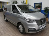 USED 2019 19 HYUNDAI i800 2.5 CRDI SE NAV 5d 168 BHP 8 SEAT SAT NAV HEATED SEATS REAR VIEW CAMERA PARKING SENSORS 1 OWNER SERVICE HISTORY WARRANTY