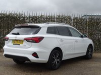 USED 2023 72 MG MG 5 TROPHY 61kWh 5d 154 BHP 