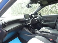 USED 2020 20 PEUGEOT 2008 GT 50kWh 5d 135 BHP 