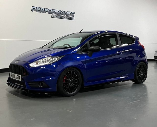 2014 14 Ford Fiesta 1.6 ST-2 3d 180 BHP