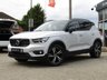 USED 2020 20 VOLVO XC40 2.0 D3 R-DESIGN 5d 148 BHP Finished in GLACIER SILER MET with contrasting EBONY HEATED LEATHER/ALCANTARA TRIM. This Volvo XC40 is a spacious small SUV with smart styling and a comfortable drive. In short it is a bit of a cracker with a sophisticated look and an upmarket feel. Features include Sat Nav, Virtual Dash, DAB, B/Tooth, Day Run Lights, Leather Alcantara Seats, 18" Alloys, Tinted Windows, and much more. Dealer serviced at 15139 miles, 31101 miles, 45850 miles and at 61650 miles.