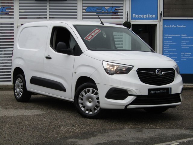 2020 20 Vauxhall Combo 1.5 L1H1 2300 SPORTIVE S/S 101 BHP