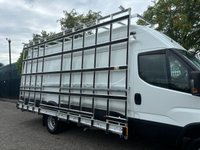 USED 2020 20 IVECO DAILY 3.0 70C18V 178 BHP AUTOMATIC [ FRAIL GLASS RACKS ] DRW A/C -SAT NAV -CRUISE !