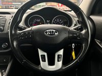 USED 2014 14 KIA SPORTAGE 2.0 CRDI KX-3 5d 134 BHP THIS CAR COMES WITH 6 MONTHS WARRANTY , BREAKDOWN COVER & RECOVERY +  FRONT AND REAR PARKING SENSORS +  FRONT HEATED SEATS + REVERSING CAMERA +   HEATED STEERING WHEEL +  BLUETOOTH +  USB CONNECTION +  AUX CONNECTION +  POWER WINDOWS +  AUTO SIDE MIRRORS +  CRUISE CONTROL +  DUAL ZONE CLIMATE CONTROL +  TRACTION CONTROL +  AWD OPTION +  18 INCH ALLOY WHEELS