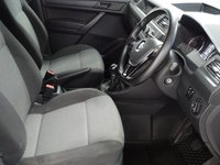 USED 2018 68 VOLKSWAGEN CADDY 2.0 C20 TDI TRENDLINE 101 BHP AIR CON CRUISE PARK SENSORS PLY LINED