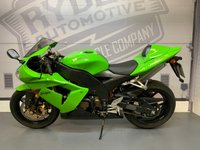 USED 2004 04 KAWASAKI ZX10 R 998cc ZX 1000 C1H  ONLY 5,350 MILES FROM NEW