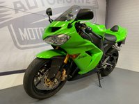 USED 2004 04 KAWASAKI ZX10 R 998cc ZX 1000 C1H  ONLY 5,350 MILES FROM NEW