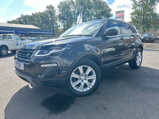 2017 67 LAND ROVER RANGE ROVER EVOQUE 2.0 ED4 SE TECH 5d 148 BHP A REAL BEAUTY FINISHED IN FACTORY BLACK PAINT+LOW MILEAGE+DIESEL+AUTOMATIC+ULEZ COMPLIANT+ONLY 1 FORMER KEEPER+SERVICE HISTORY+PRIVACY GLASS+FULL LEATHER INTERIOR+SATELLITE NAVIGATION+PARK ASSIST+CLIMATE CONTROL+18 INCH ALLOY WHEELS+1 FULL YEARS MOT PRIOR TO COLLECTION+FULL RANGE OF FINANCE OPTIONS AVAILABLE+CALL TODAY TO ARRANGE A VIEWING!!!!!!!!!!!!!!!!!!!!!!!