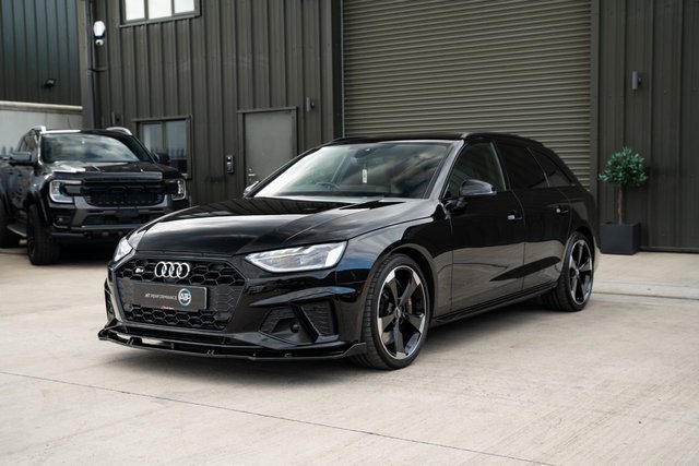 2020 20 Audi A4 3.0 S4 AVANT TDI QUATTRO BLACK EDITION MHEV 5d 343 BHP