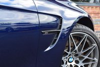 USED 2016 66 BMW M3 3.0 M3 COMPETITION PACKAGE 4d 444 BHP RARE MANUAL / CARBON / SUNROOF