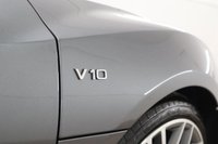 USED 2018 18 AUDI R8 5.2 V10 PLUS QUATTRO 2d 602 BHP ONLY 2306 MILES FROM NEW 2 OWNERS