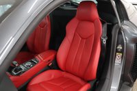 USED 2018 18 AUDI R8 5.2 V10 PLUS QUATTRO 2d 602 BHP ONLY 2306 MILES FROM NEW 2 OWNERS