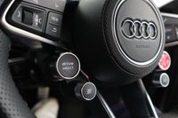 USED 2018 18 AUDI R8 5.2 V10 PLUS QUATTRO 2d 602 BHP ONLY 2306 MILES FROM NEW 2 OWNERS