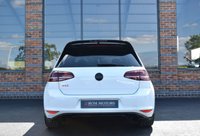 USED 2017 N VOLKSWAGEN GOLF 2.0 GTI CLUBSPORT EDITION 40 DSG 3d 261 BHP WINGBACKS / SCORPION / DCC