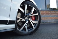 USED 2017 N VOLKSWAGEN GOLF 2.0 GTI CLUBSPORT EDITION 40 DSG 3d 261 BHP WINGBACKS / SCORPION / DCC