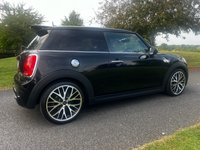USED 2018 68 MINI HATCH COOPER 2.0 COOPER S 3d 189 BHP 12 Month MOT Included