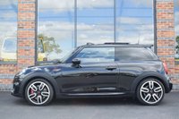 USED 2019 19 MINI HATCH JOHN COOPER WORKS 2.0 JOHN COOPER WORKS 3d 228 BHP PAN ROOF / LEATHER / BLACK PK