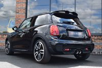 USED 2019 19 MINI HATCH JOHN COOPER WORKS 2.0 JOHN COOPER WORKS 3d 228 BHP PAN ROOF / LEATHER / BLACK PK