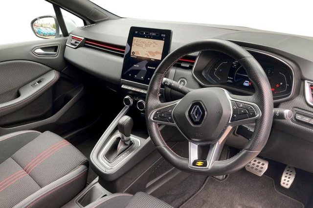 2021 RENAULT CLIO - Photo 3