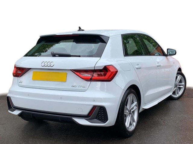 2021 AUDI A1 - Photo 2