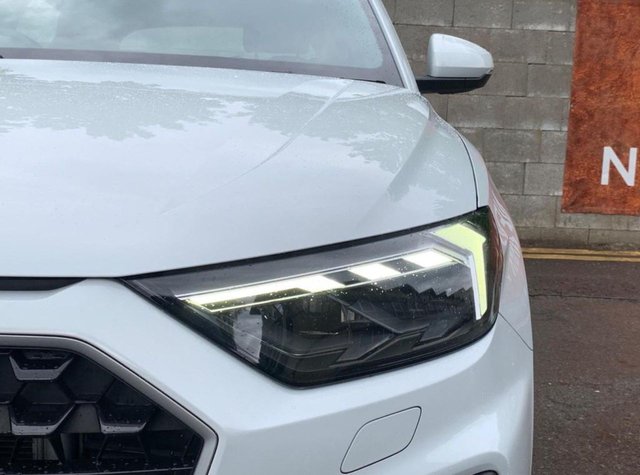 2021 AUDI A1 - Photo 8