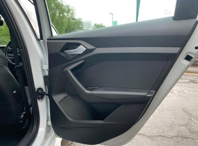 2021 AUDI A1 - Photo 5