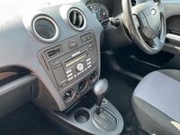 USED 2009 59 FORD FUSION 1.6 ZETEC 5d 100 BHP 