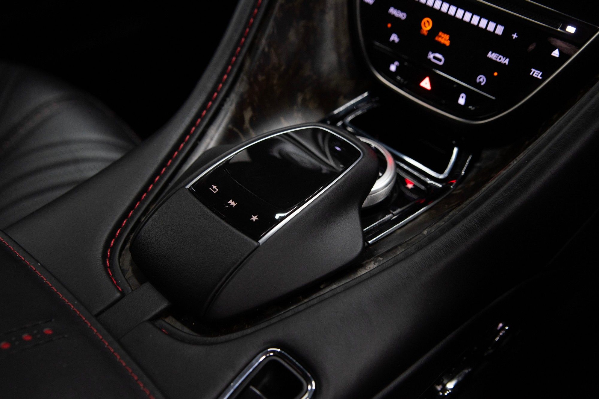 USED 2019 19 ASTON MARTIN DB11 4.0 V8 