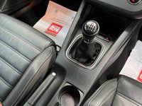 USED 2013 13 VOLKSWAGEN SCIROCCO 2.0 TDI BlueMotion Tech R-Line Hatchback 3dr Diesel Manual Euro 5 (s/s) (Leather, Nav) (140 ps) &pound;35Tax, DAB Radio, 1 Previous Owner, Satellite Navigation