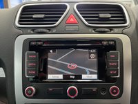 USED 2013 13 VOLKSWAGEN SCIROCCO 2.0 TDI BlueMotion Tech R-Line Hatchback 3dr Diesel Manual Euro 5 (s/s) (Leather, Nav) (140 ps) &pound;35Tax, DAB Radio, 1 Previous Owner, Satellite Navigation