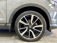USED 2014 64 NISSAN QASHQAI 1.6 dCi Tekna SUV 5dr Diesel Manual 4WD Euro 5 (s/s) (130 ps) Heated And Cooled Leather - Satellite Navigation - Parking Assist