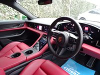 USED 2023 23 PORSCHE TAYCAN TURBO SPORT TURISMO 5d 671 BHP 