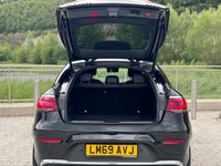 USED 2019 69 MERCEDES-BENZ GLC-CLASS 2.0 GLC 300 D 4MATIC AMG LINE PREMIUM 4d 242 BHP 