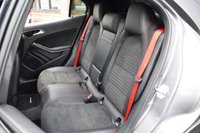 USED 2017 02 MERCEDES-BENZ GLA-CLASS 2.0 AMG GLA 45 4MATIC PREMIUM 5d 375 BHP PAN ROOF / BUCKETS / NIGHT PK