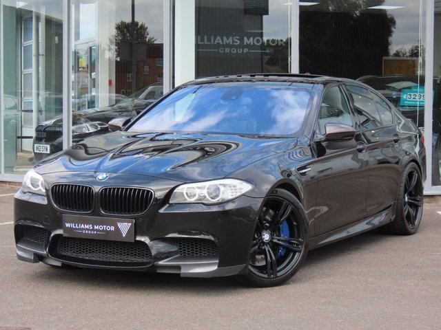 2012 12 BMW M5 4.4 M5 4d 553 BHP