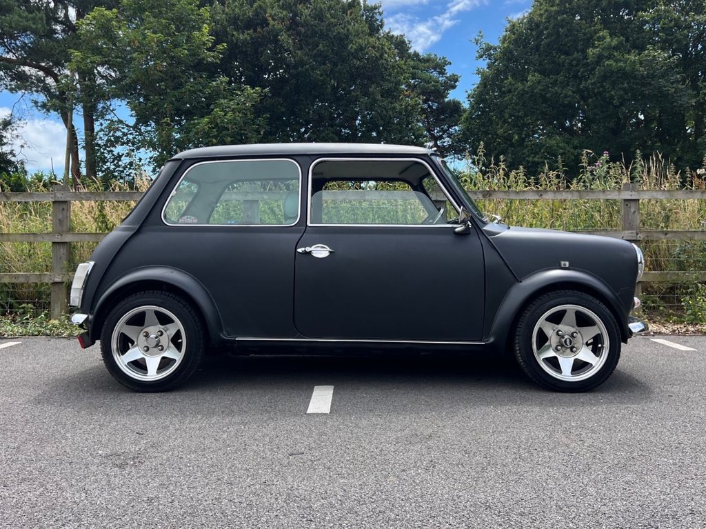 USED 1987 D AUSTIN MINI 1300cc // Singer PLAN B's Custom MINI Mayfair // px swap 
