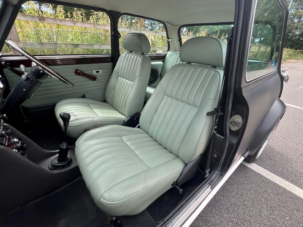 USED 1987 D AUSTIN MINI 1300cc // Singer PLAN B's Custom MINI Mayfair // px swap 