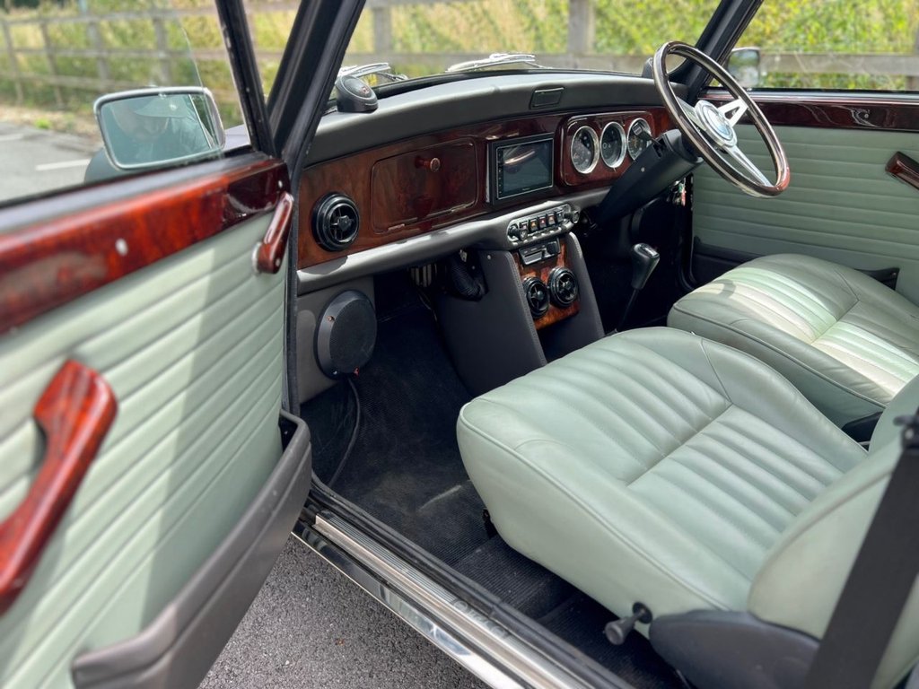 USED 1987 D AUSTIN MINI 1300cc // Singer PLAN B's Custom MINI Mayfair // px swap 